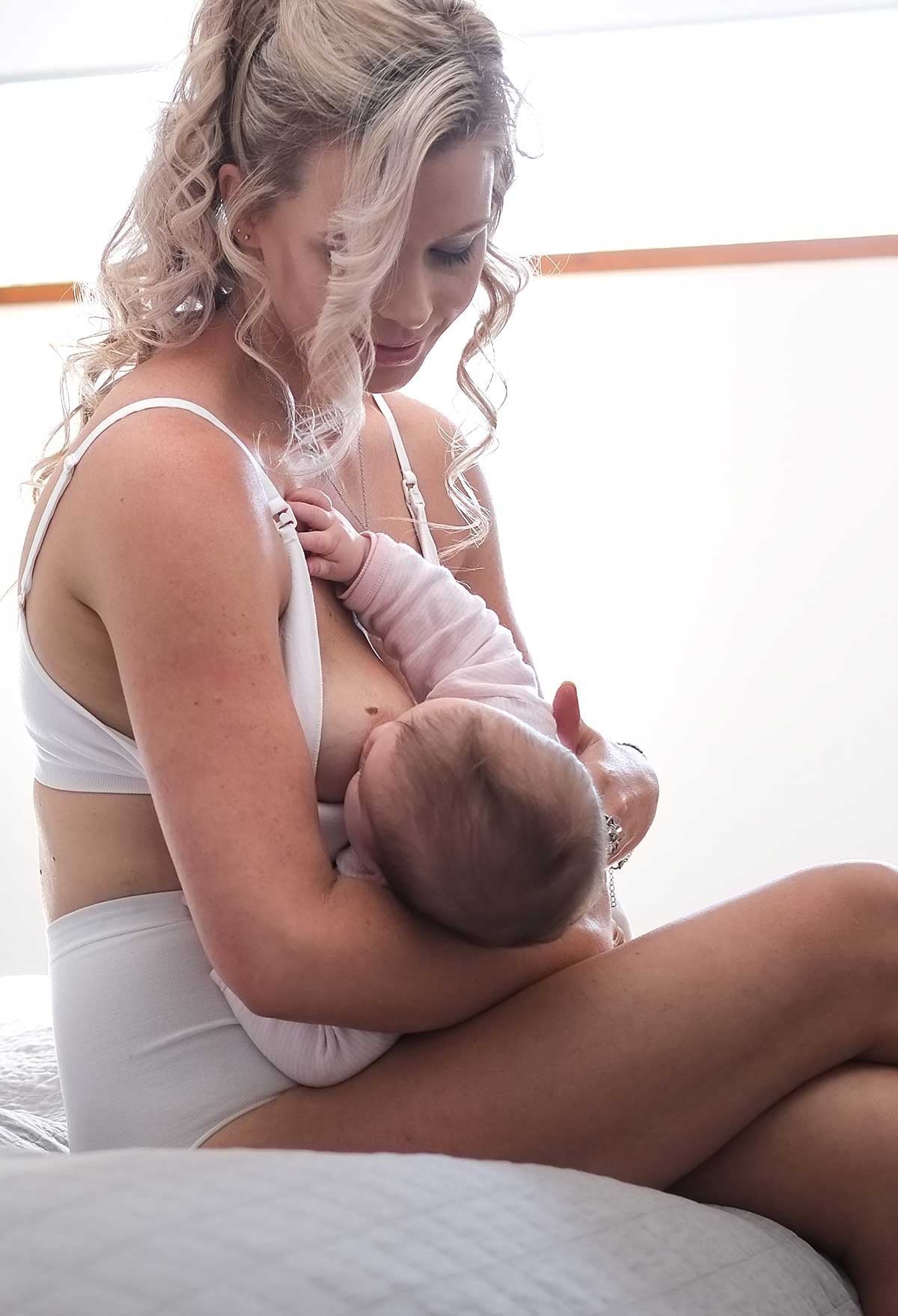 B Free Bamboo Nursing Padded Bra – Wirefree, Seamless
