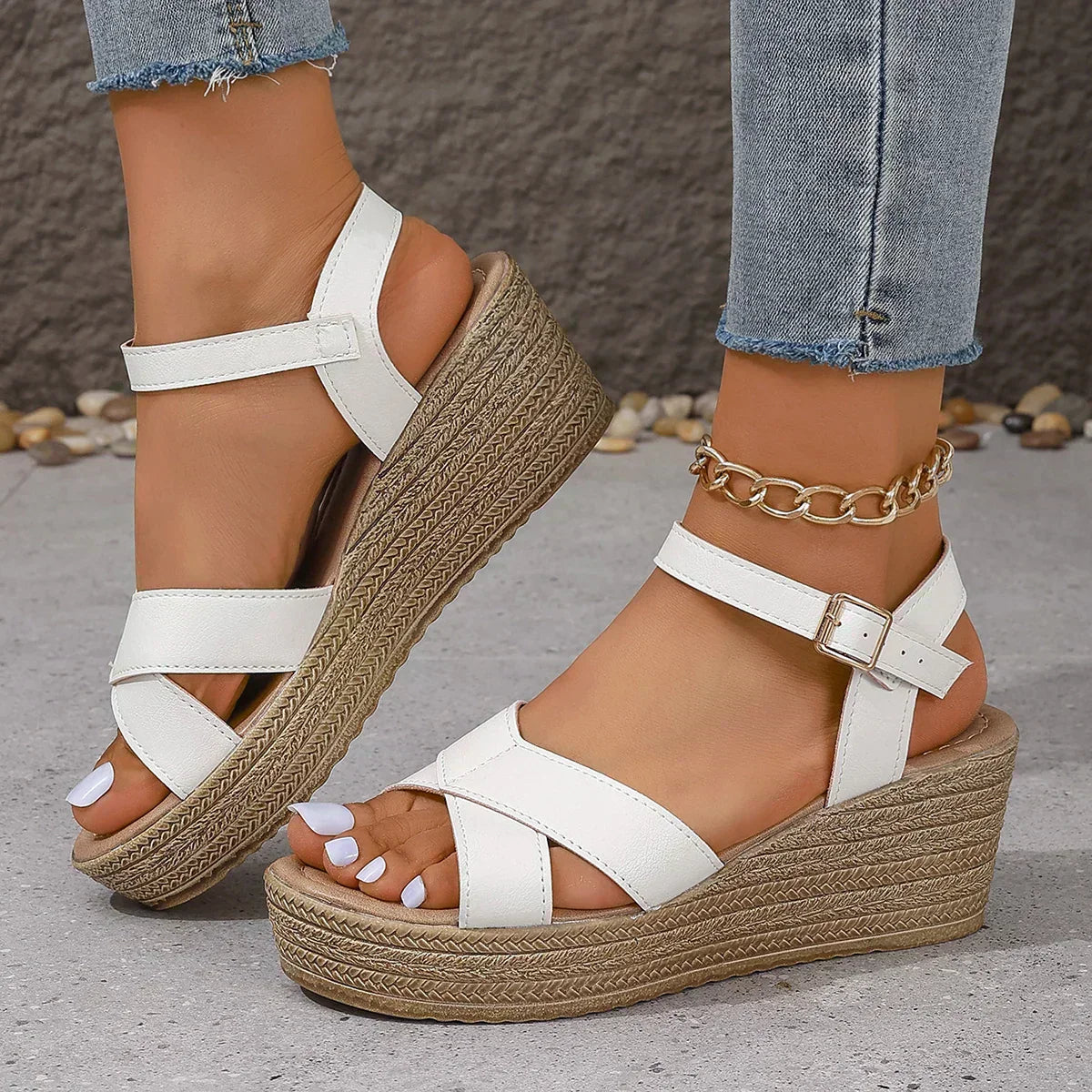 Daphnie - Sandales à talons compensés