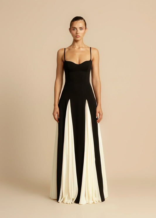 Oshrit™ | Robe Maxi Élégante avec Volants Contrastés