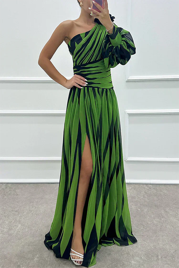 Hazel™ | Robe Maxi Élégante à Rayures avec Épaule Découverte