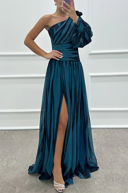 Hazel™ | Robe Maxi Élégante à Rayures avec Épaule Découverte