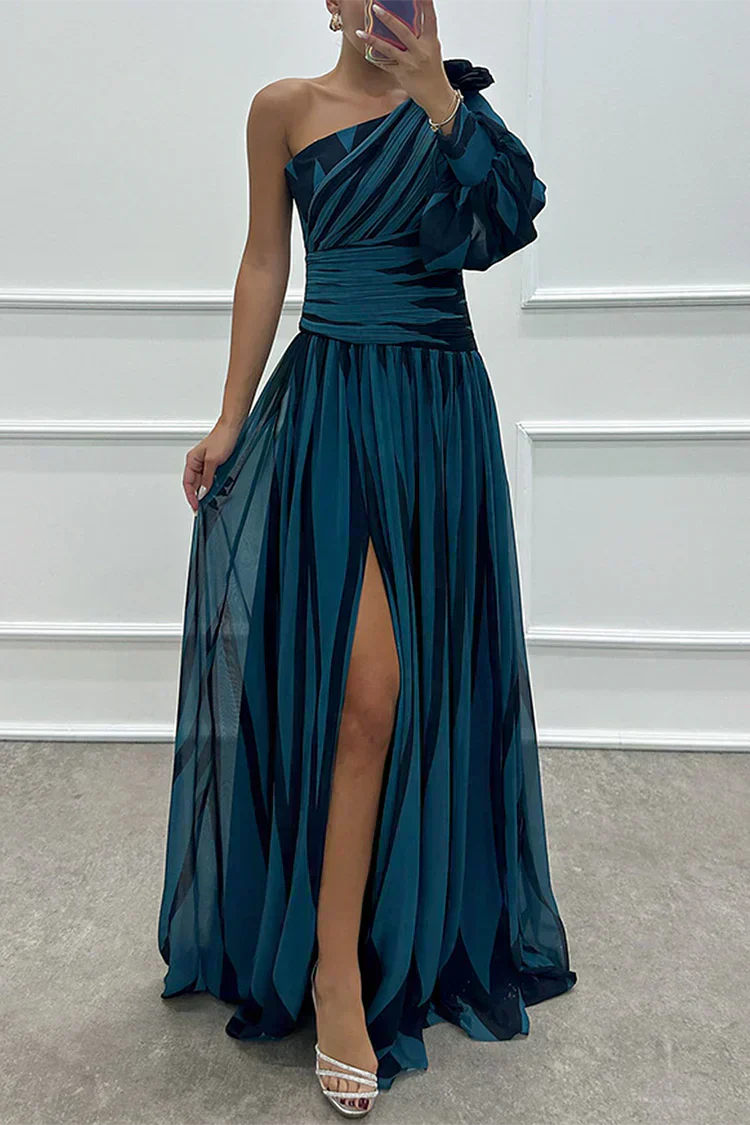 Hazel™ | Robe Maxi Élégante à Rayures avec Épaule Découverte