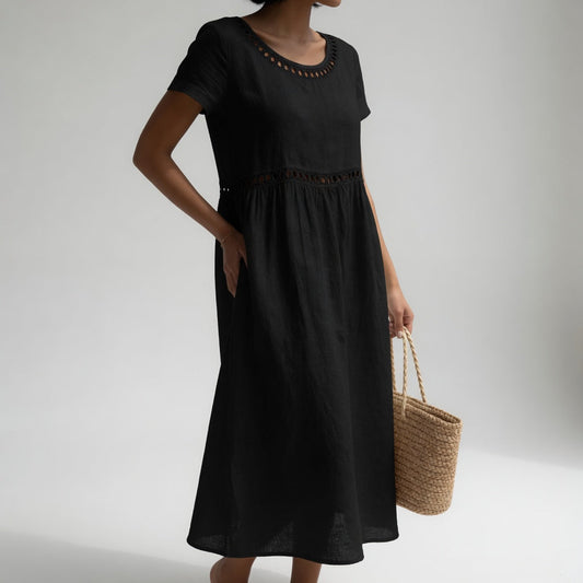 Pernelle™ | Robe mi-longue 100% coton brodée féminité douce