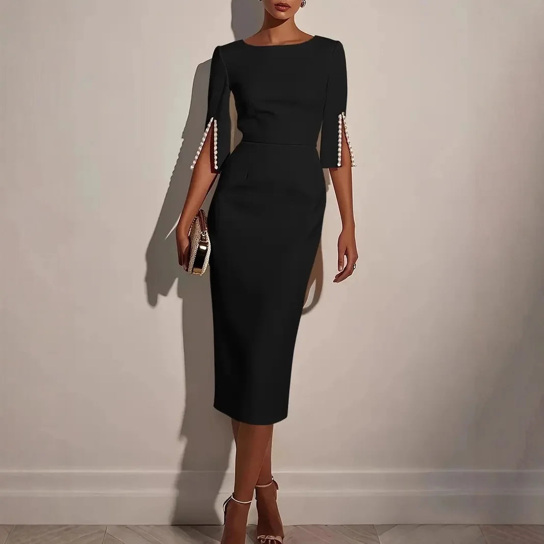 La Scintilla | ROBE ÉLÉGANTE AVEC MANCHES FENDUES ORNÉES DE PERLES