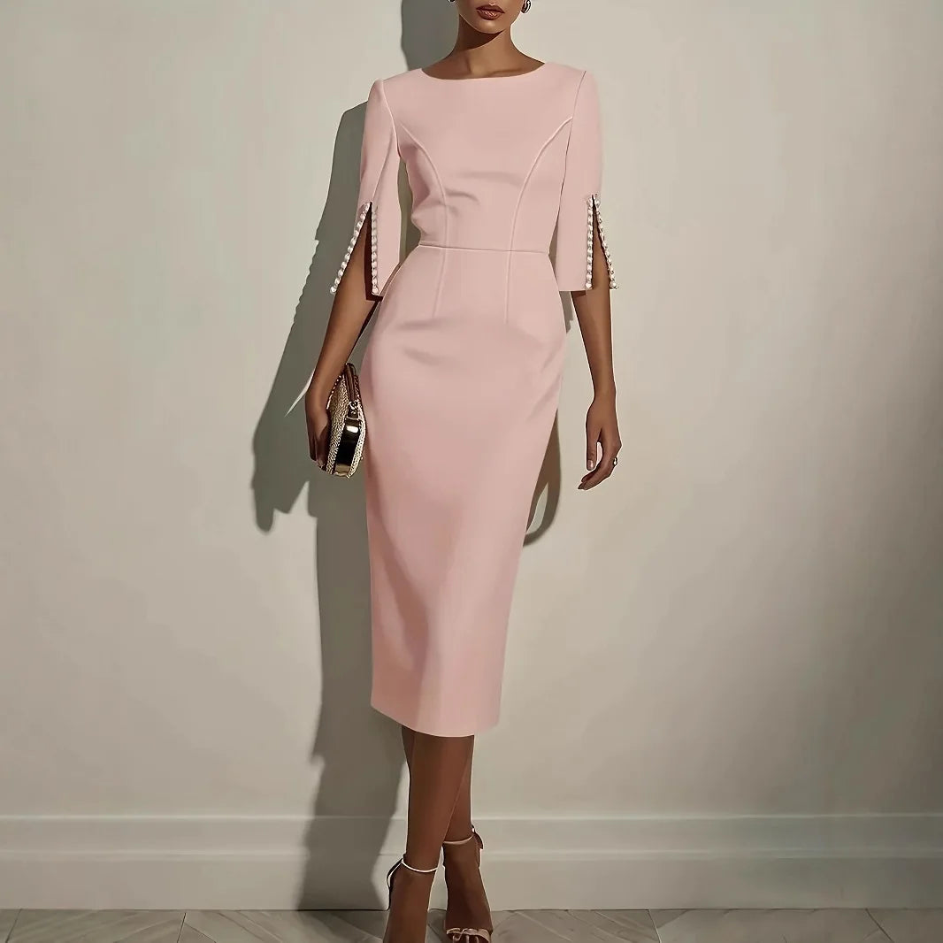 La Scintilla | ROBE ÉLÉGANTE AVEC MANCHES FENDUES ORNÉES DE PERLES