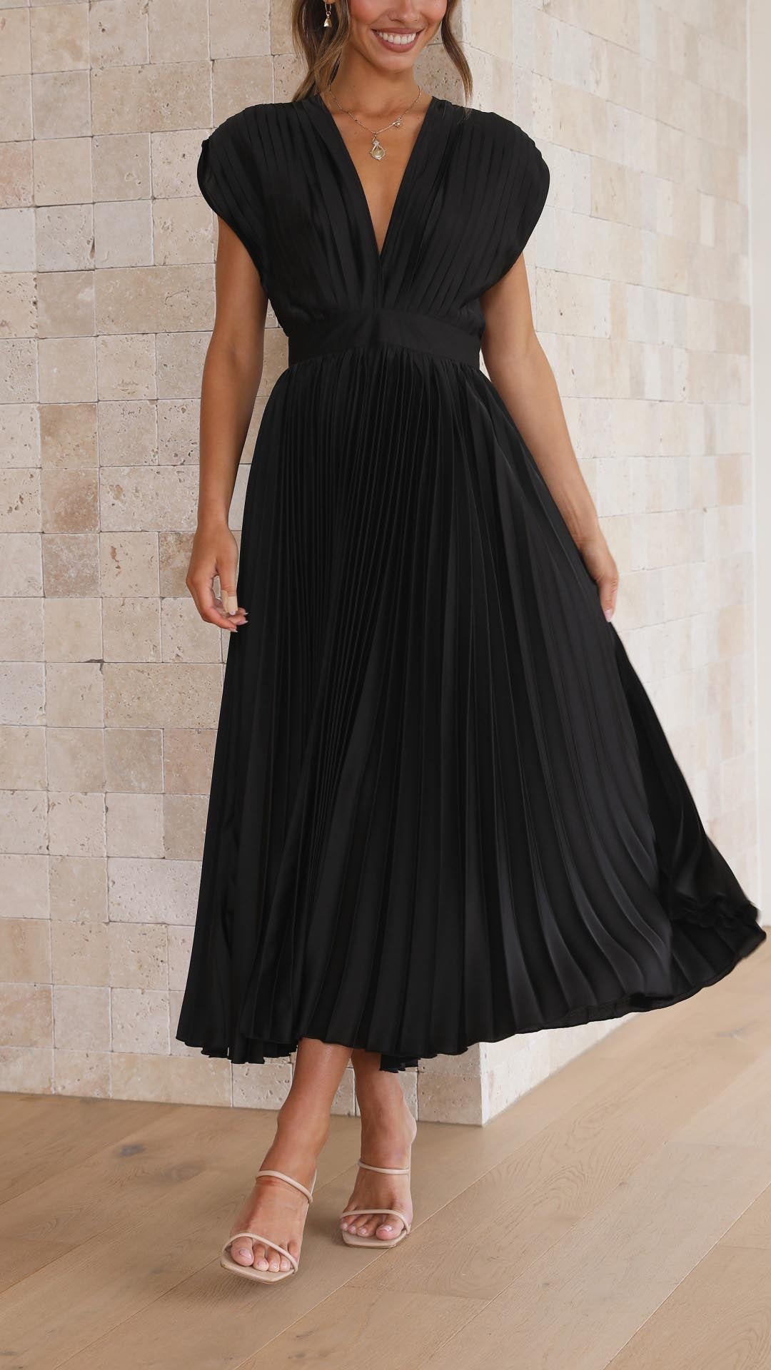 La Scintilla | Robe Élégante Plissée