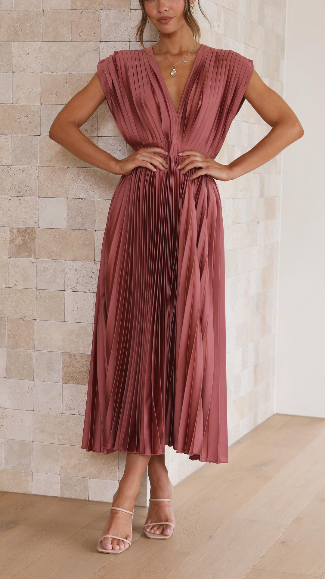 La Scintilla | Robe Élégante Plissée