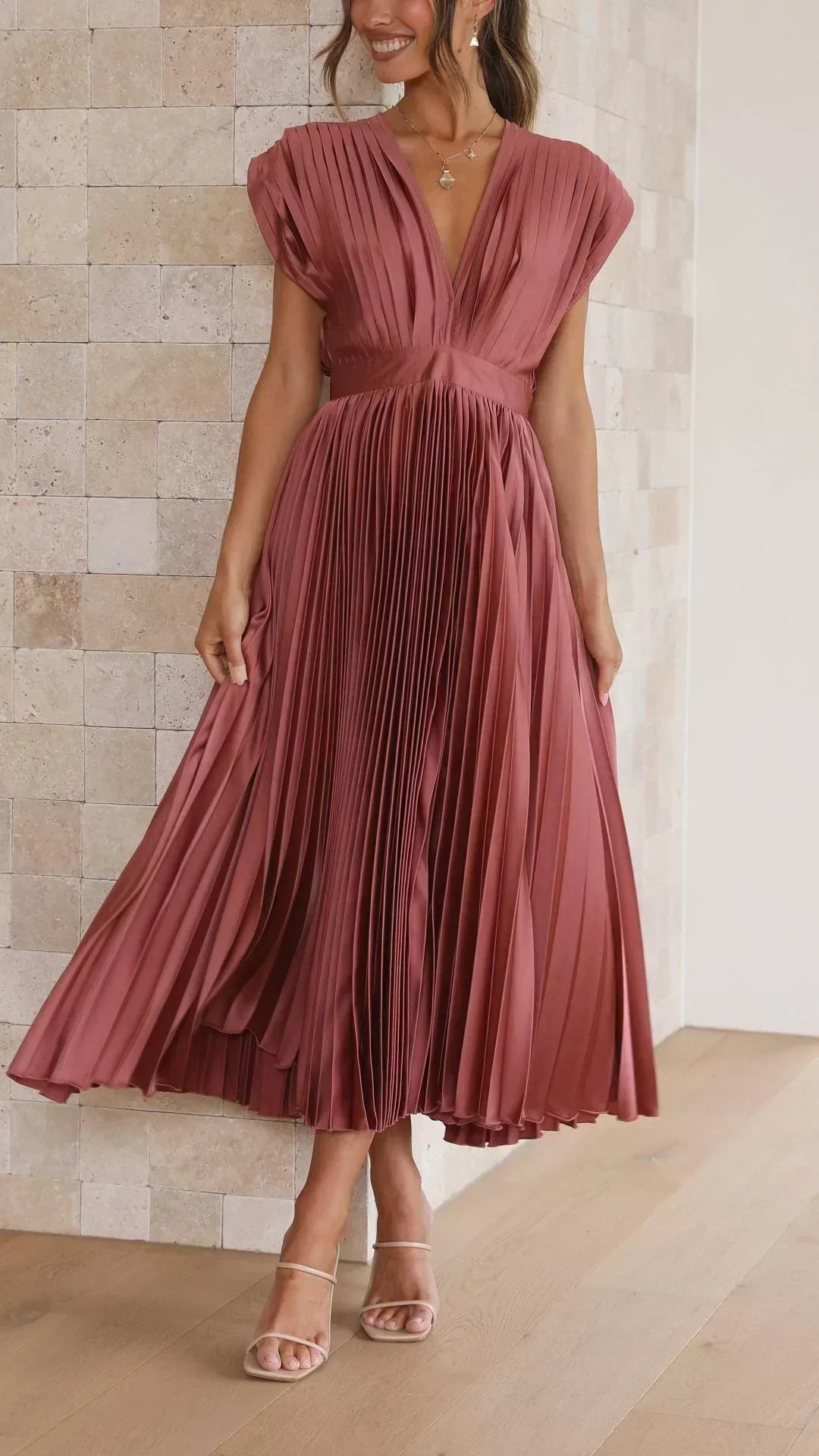La Scintilla | Robe Élégante Plissée