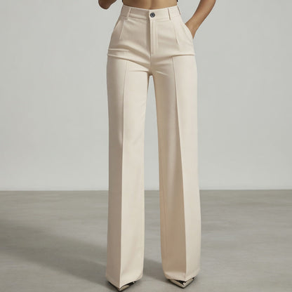Joanna | Des pantalons taille haute qui mettront votre silhouette en valeur