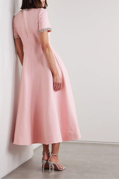 Aria™ | Robe Midi avec Détail de Nœud Décoré de Cristaux